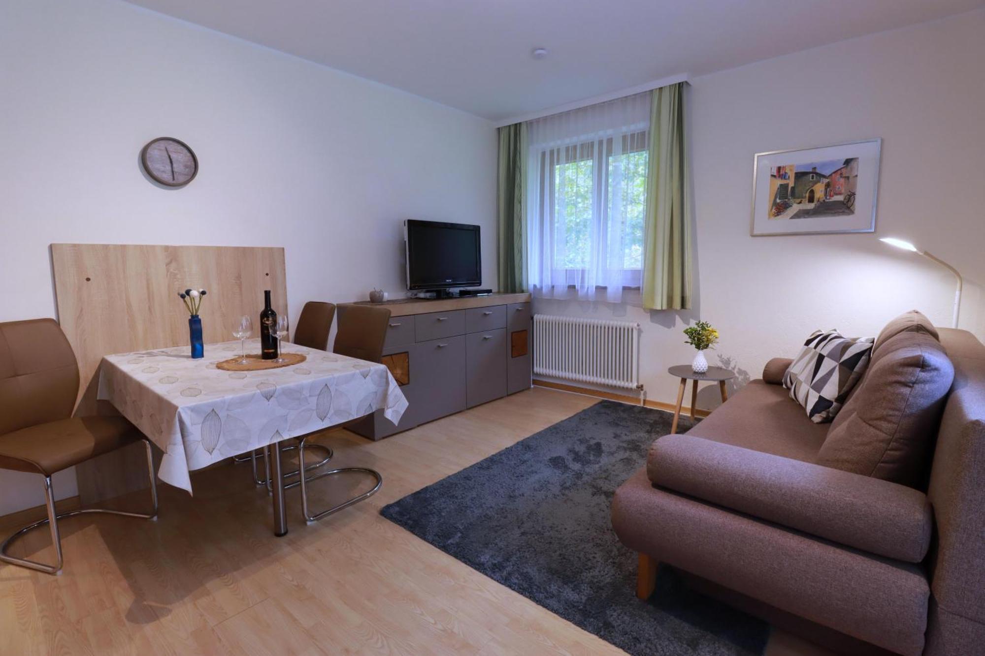 Appartement Dallavia Unterleibnig Kamer foto